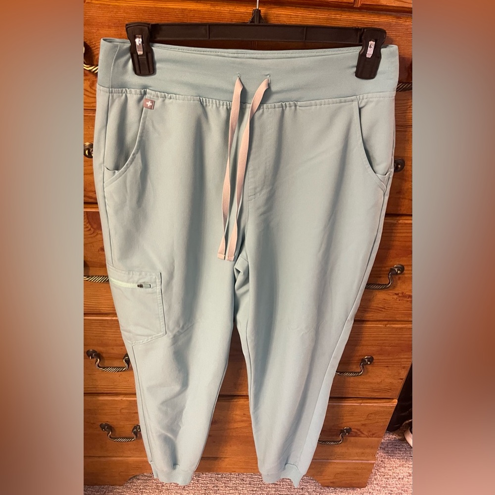 FIGS Zamora Jogger Scrub Pants